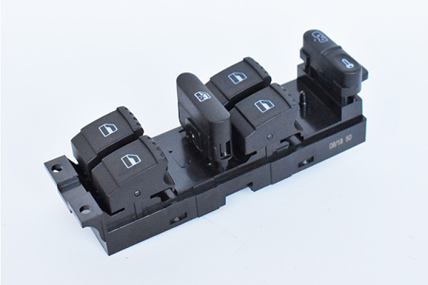 Comutator macara geam